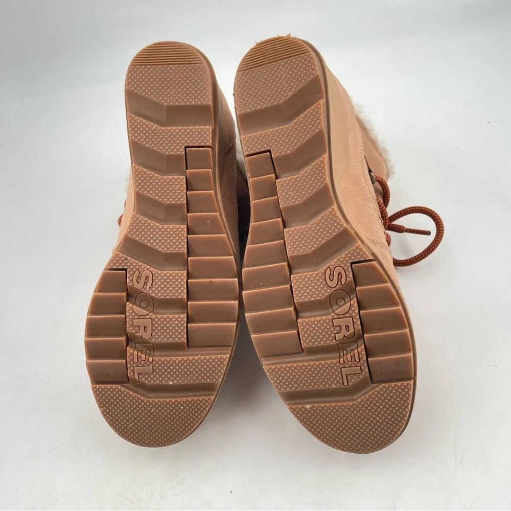 NEW! Sorel Women’s Evie -SZ 9- Cozy Tan Lace-Up Wedge Platform Ankle Booties